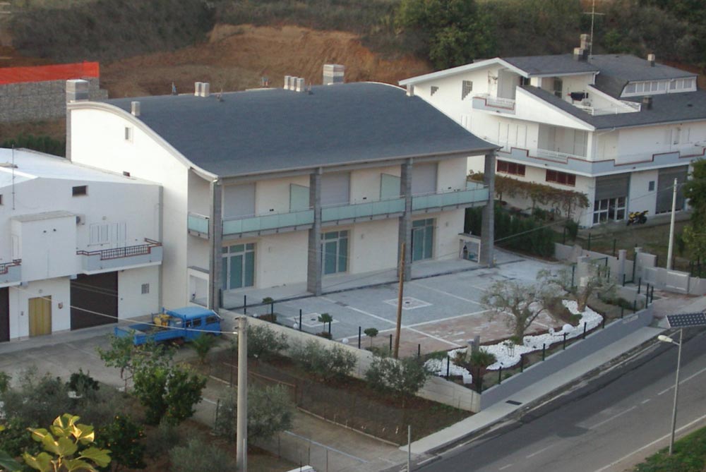costruzione locali artigianali uffici abitazioni sede Falbit